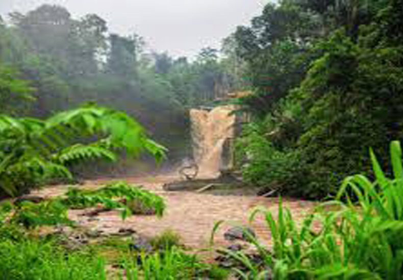 Heavy Rainfall Hits Bali: Tourists Urged to Follow Travel Guidelines