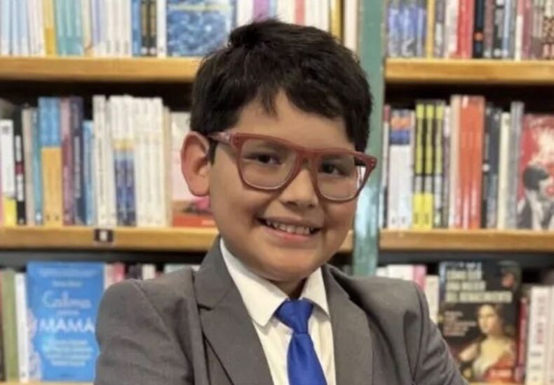 The Inspiring Story of “David da Vinci,” the Mexican Boy With an IQ Higher Than Einstein