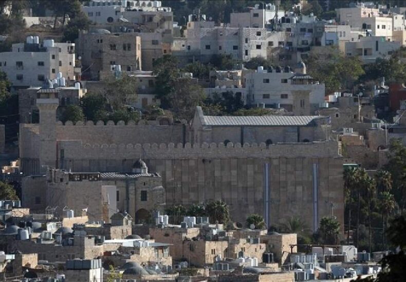 Israel’s Move to Take Control of the Ibrahimi Mosque Sparks New Tensions in the West Bank